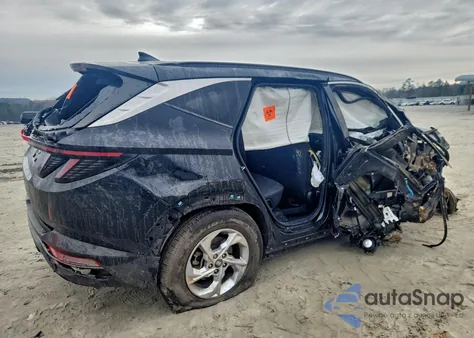 2022 Hyundai Tucson Sel z USA, uszkodzony, nr VIN 5NMJB3AE3NH142036